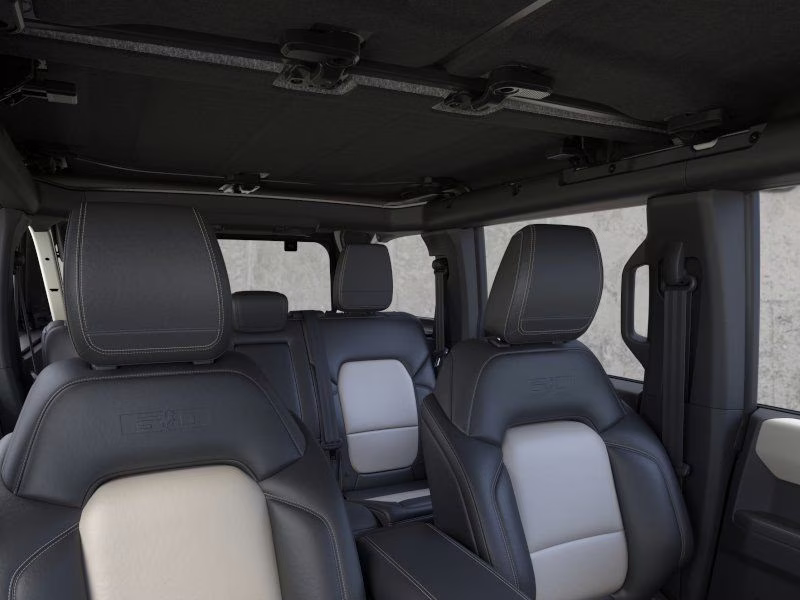 2026 Wimbledon White Ford Bronco Outer Banks 4X4 SUV