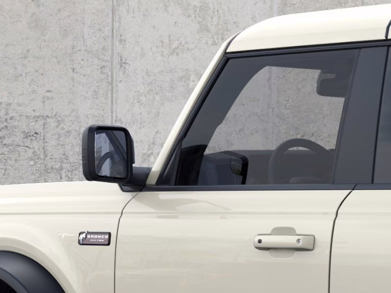 2026 Wimbledon White Ford Bronco Outer Banks 4X4 SUV