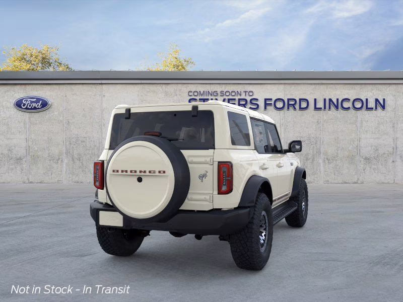 2026 Wimbledon White Ford Bronco Outer Banks 4X4 SUV