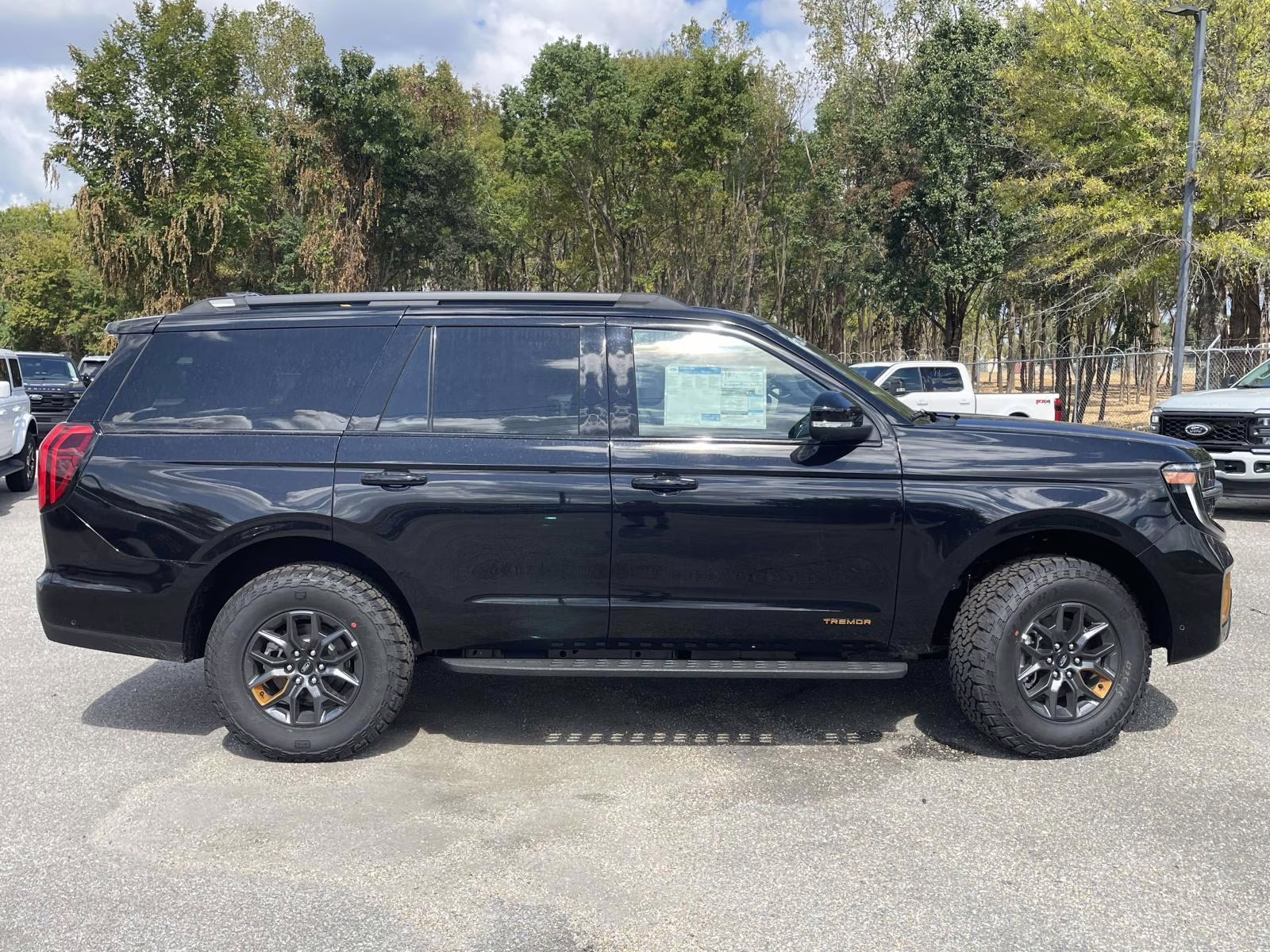 2026 Agate Black Metallic Ford Expedition Tremor 4X4 SUV