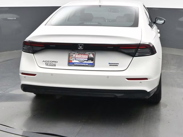 2023 Platinum White Pearl Honda Accord Hybrid Touring FWD Sedan