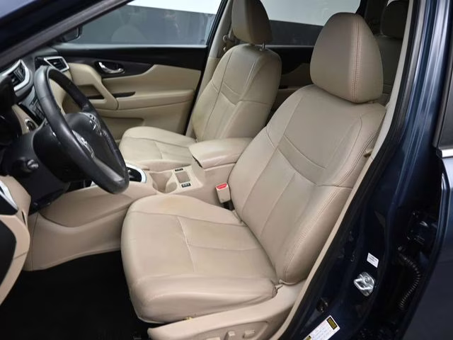 2016 Arctic Blue Metallic Nissan Rogue SL FWD SUV