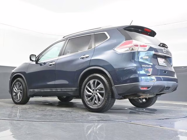 2016 Arctic Blue Metallic Nissan Rogue SL FWD SUV