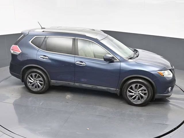 2016 Arctic Blue Metallic Nissan Rogue SL FWD SUV