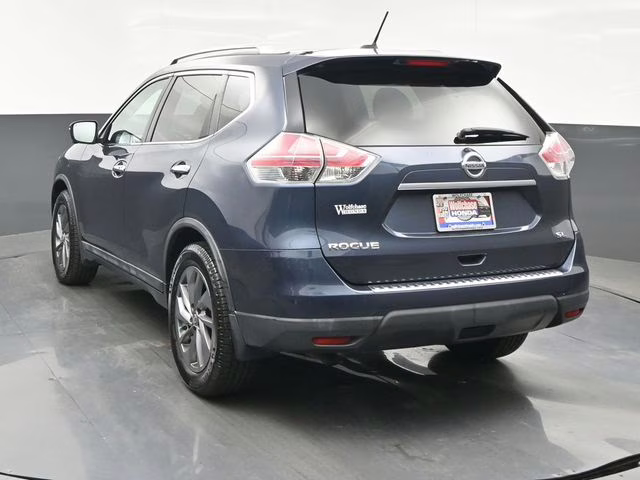 2016 Arctic Blue Metallic Nissan Rogue SL FWD SUV