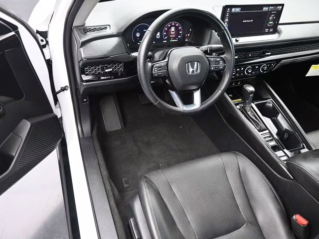 2023 Platinum White Pearl Honda Accord Hybrid Touring FWD Sedan