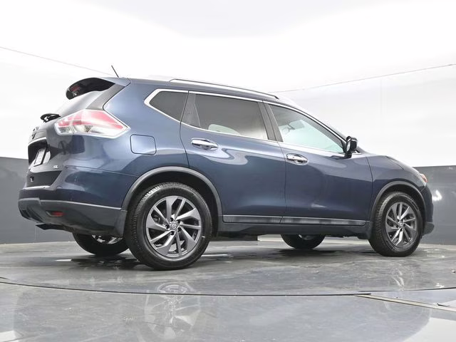 2016 Arctic Blue Metallic Nissan Rogue SL FWD SUV