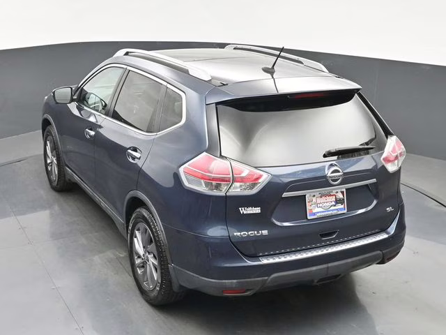 2016 Arctic Blue Metallic Nissan Rogue SL FWD SUV
