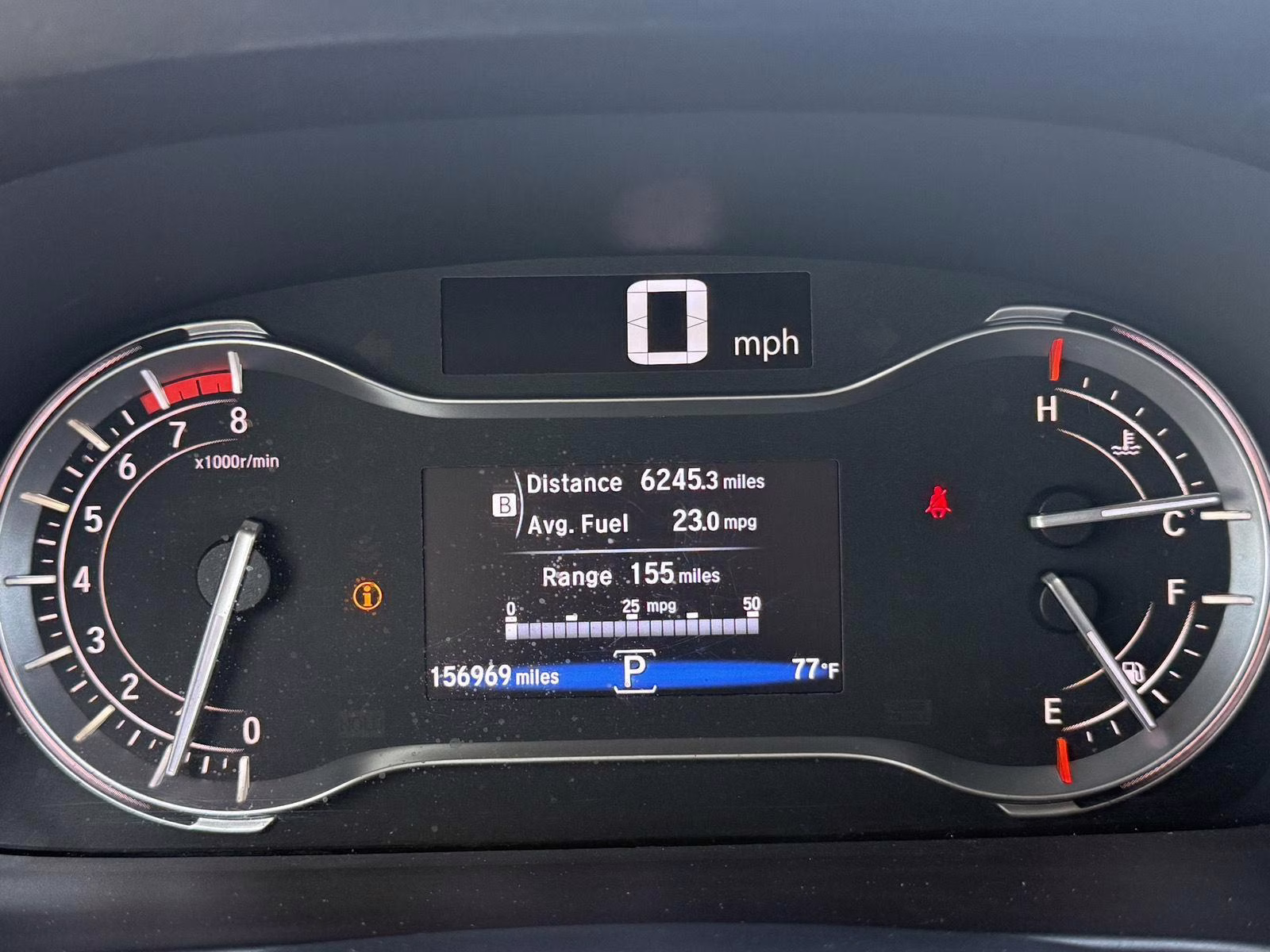 2018 White Diamond Pearl Honda Pilot Touring AWD SUV