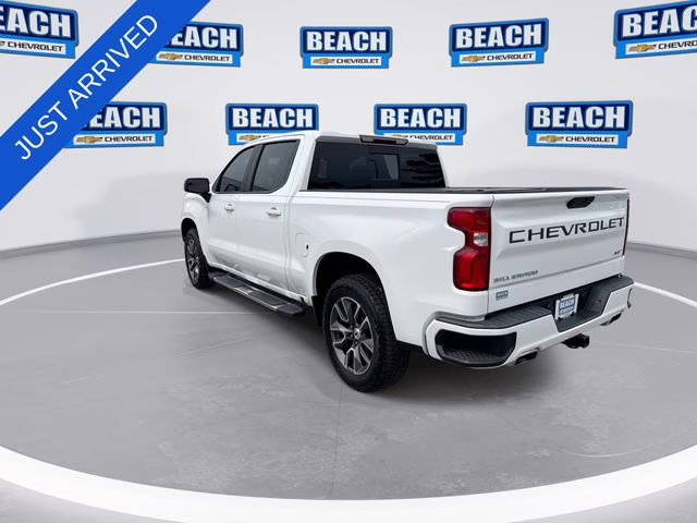 2021 Summit White Chevrolet Silverado 1500 RST 4X4 Truck
