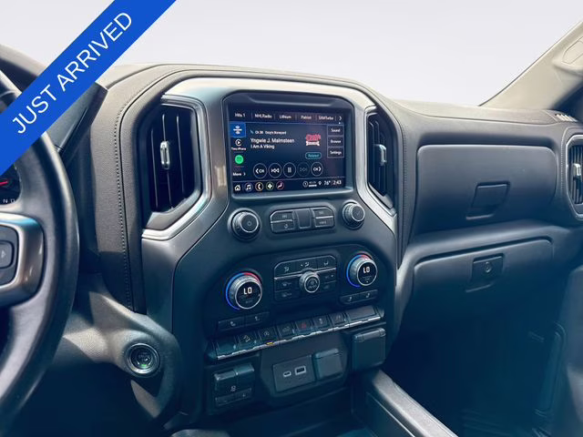2021 Summit White Chevrolet Silverado 1500 RST 4X4 Truck