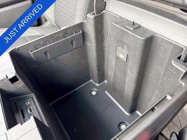 2021 Summit White Chevrolet Silverado 1500 RST 4X4 Truck