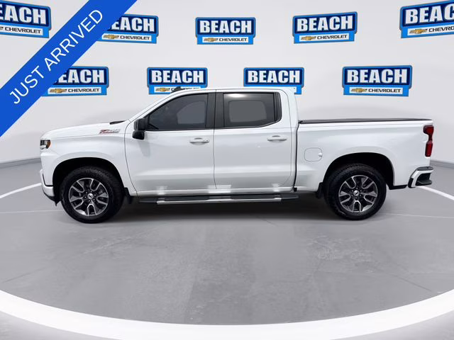 2021 Summit White Chevrolet Silverado 1500 RST 4X4 Truck