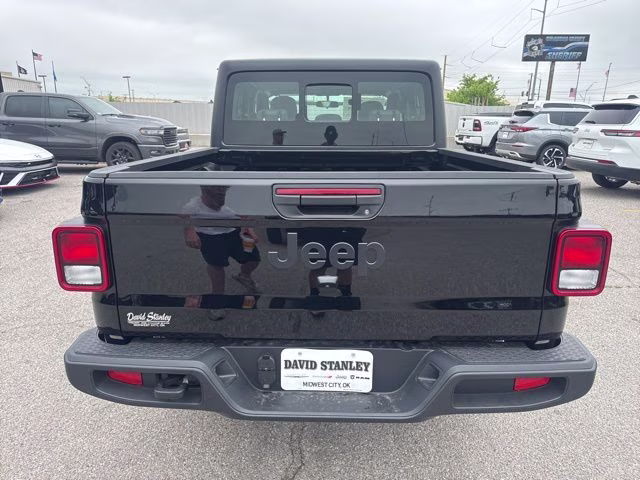 2026 Black Clearcoat Jeep Gladiator Sport 4X4 Truck