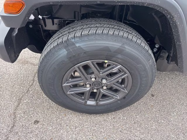 2026 Black Clearcoat Jeep Gladiator Sport 4X4 Truck