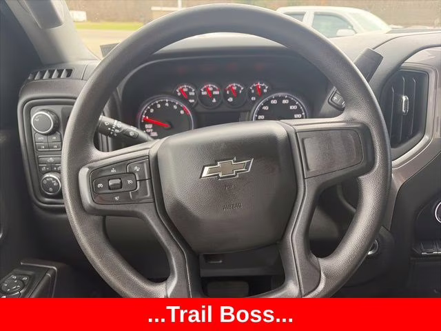 2022 Summit White Chevrolet Silverado 1500 Custom Trail Boss 4X4 Truck