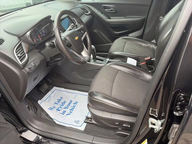 2019 Black Metallic Chevrolet Trax LT AWD SUV