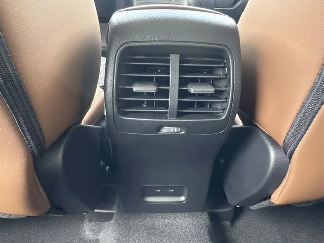 2026 Oxford White Ford Bronco Sport Outer Banks 4X4 SUV