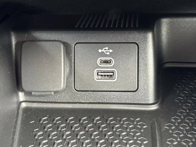 2026 Oxford White Ford Bronco Sport Outer Banks 4X4 SUV