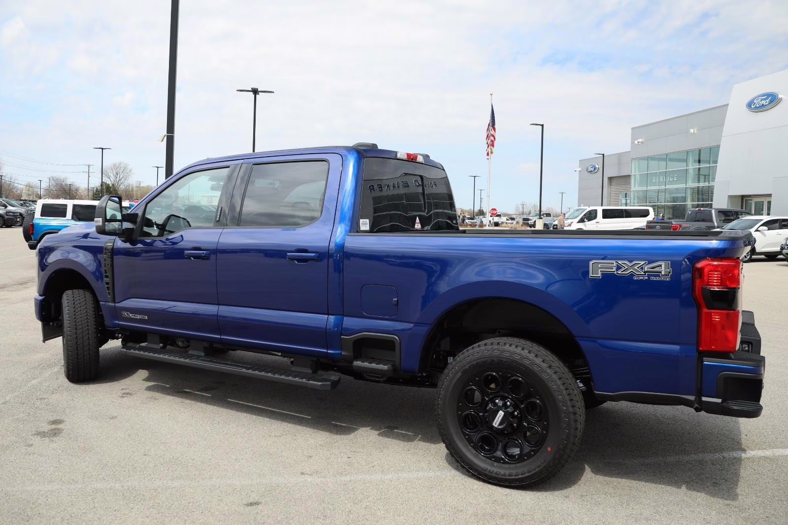 2026 Argon Blue Metallic Ford Super Duty F-250 SRW LARIAT 4X4 Truck