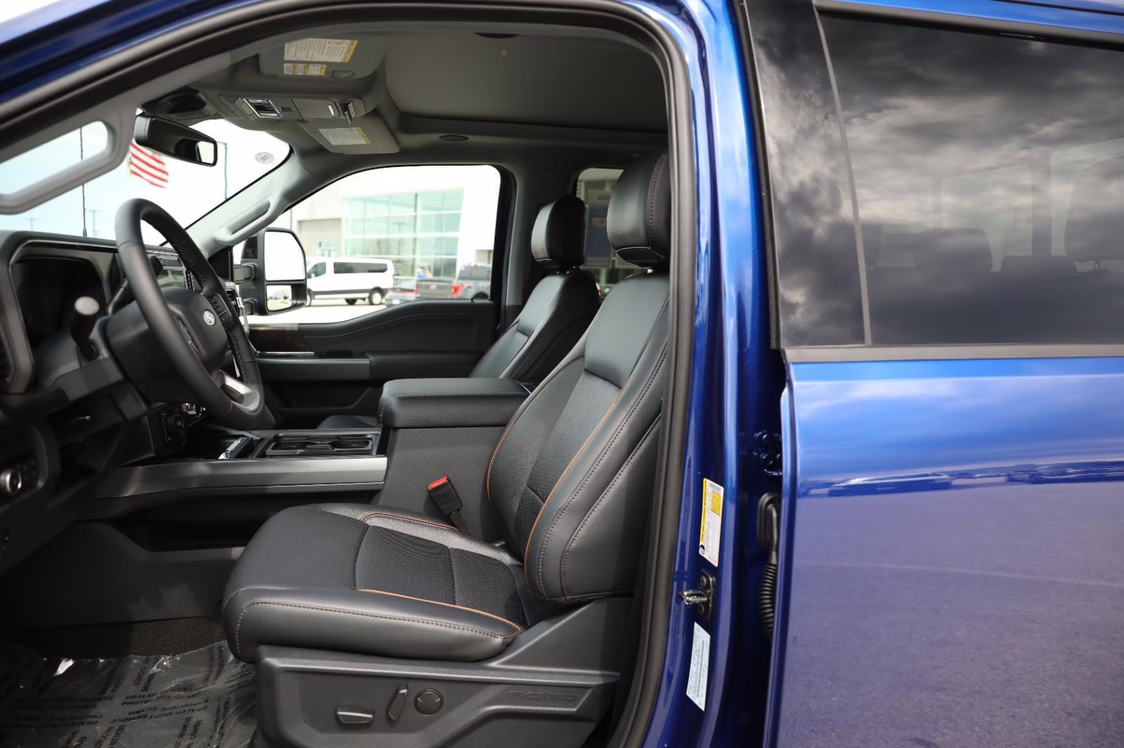2026 Argon Blue Metallic Ford Super Duty F-250 SRW LARIAT 4X4 Truck