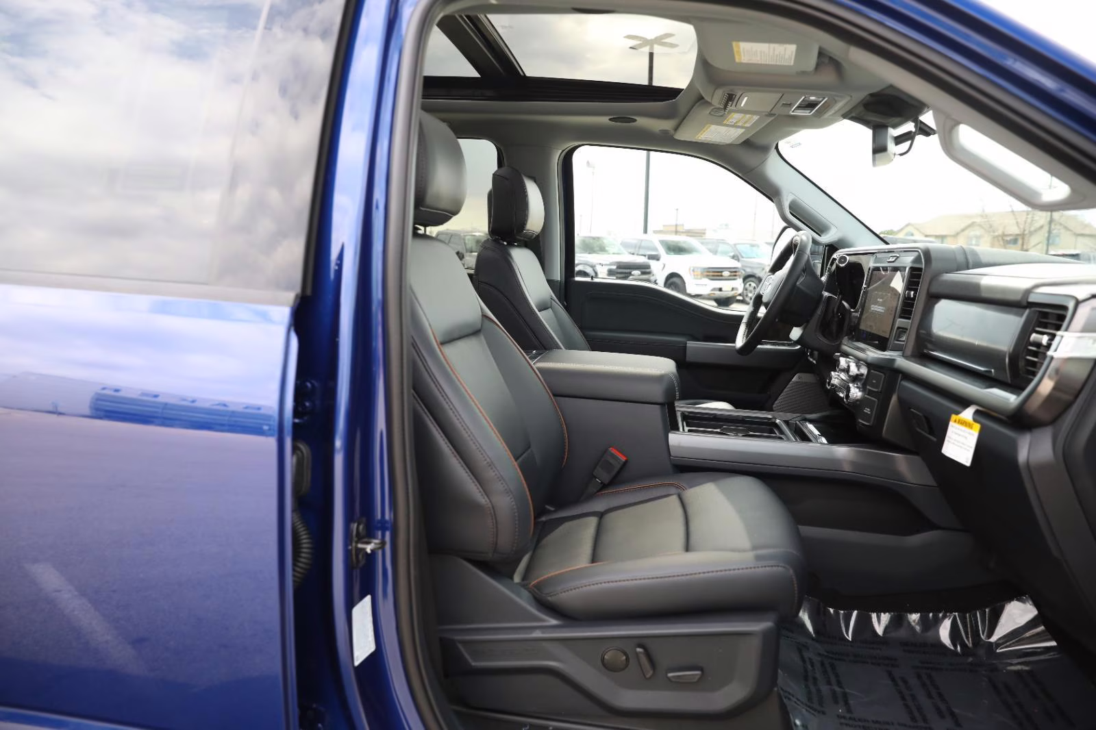 2026 Argon Blue Metallic Ford Super Duty F-250 SRW LARIAT 4X4 Truck