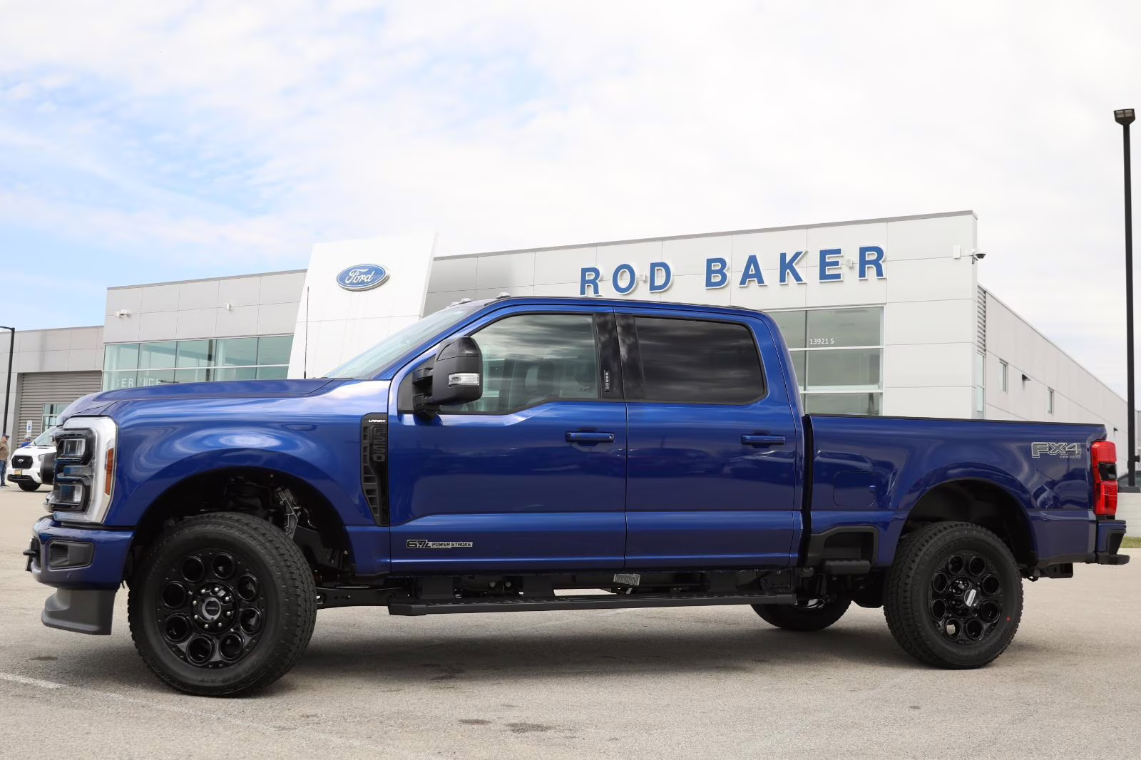 2026 Argon Blue Metallic Ford Super Duty F-250 SRW LARIAT 4X4 Truck