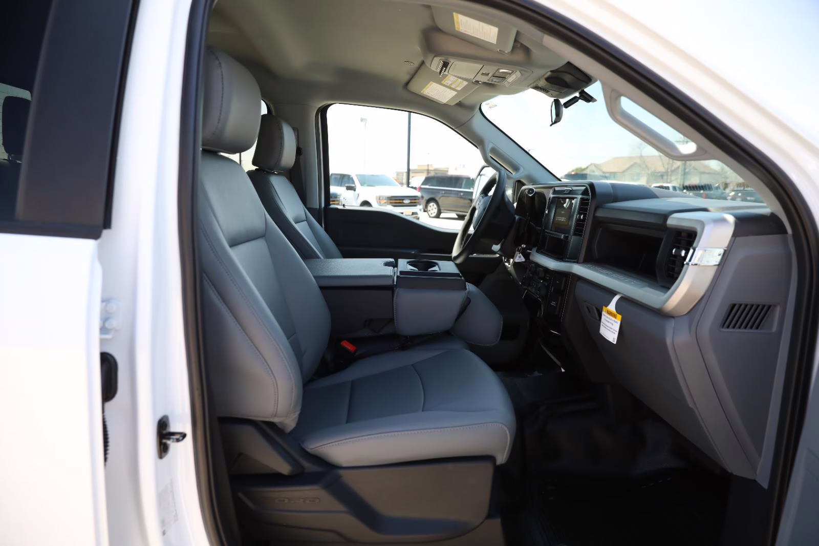 2026 Oxford White Ford Super Duty F-350 SRW XL 4X4 Truck