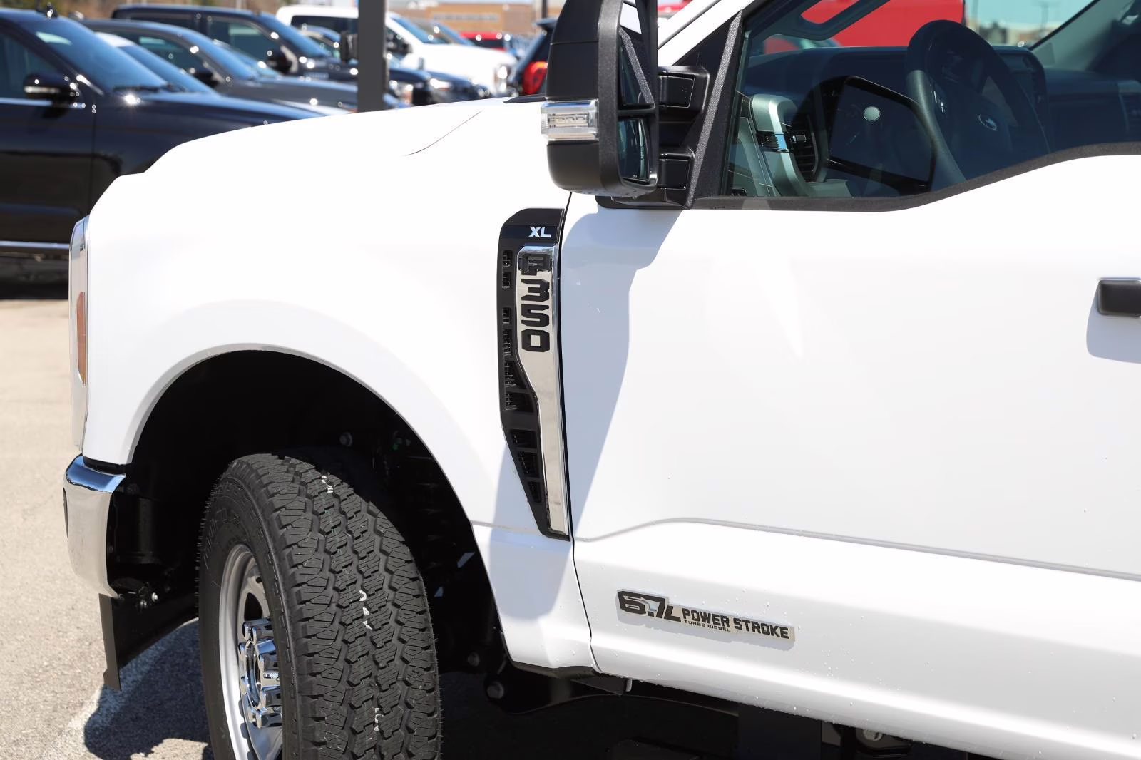 2026 Oxford White Ford Super Duty F-350 SRW XL 4X4 Truck