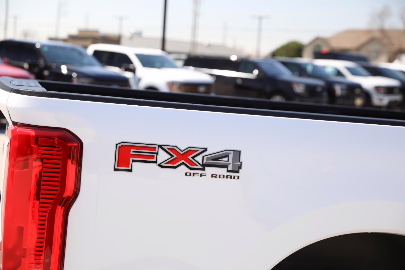 2026 Oxford White Ford Super Duty F-350 SRW XL 4X4 Truck