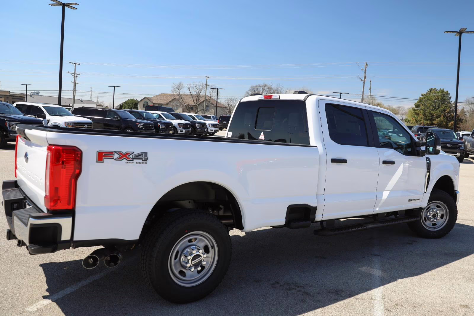 2026 Oxford White Ford Super Duty F-350 SRW XL 4X4 Truck