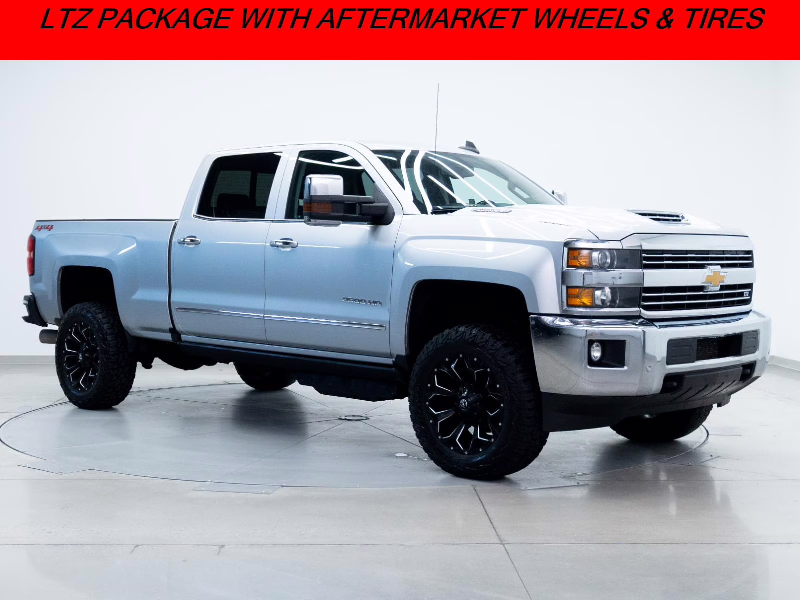 2019 Silver Ice Metallic Chevrolet Silverado 2500HD LTZ 4X4 Truck