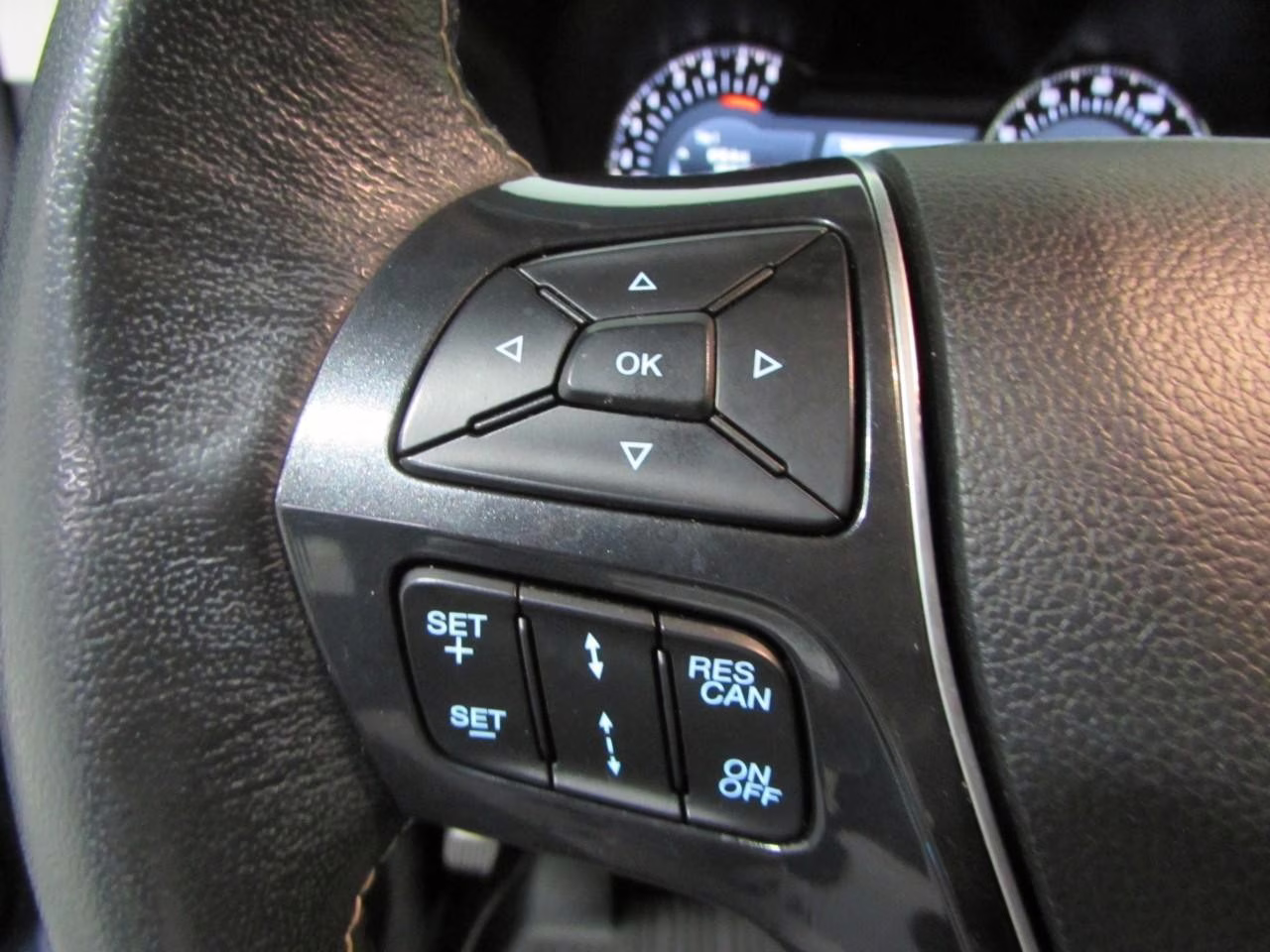 2018 Blue Metallic Ford Explorer Platinum 4X4 SUV