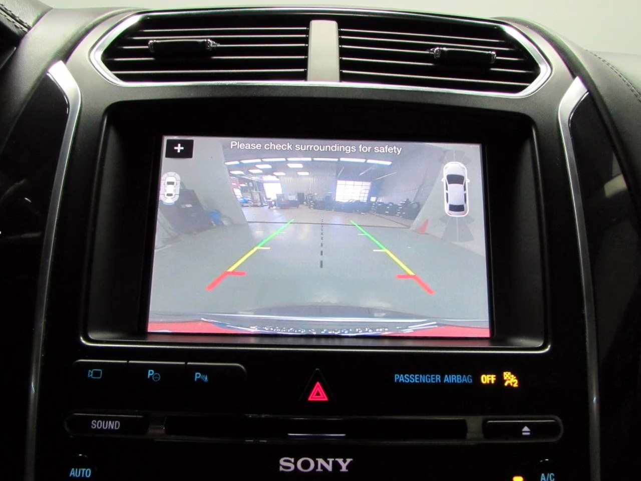 2018 Blue Metallic Ford Explorer Platinum 4X4 SUV