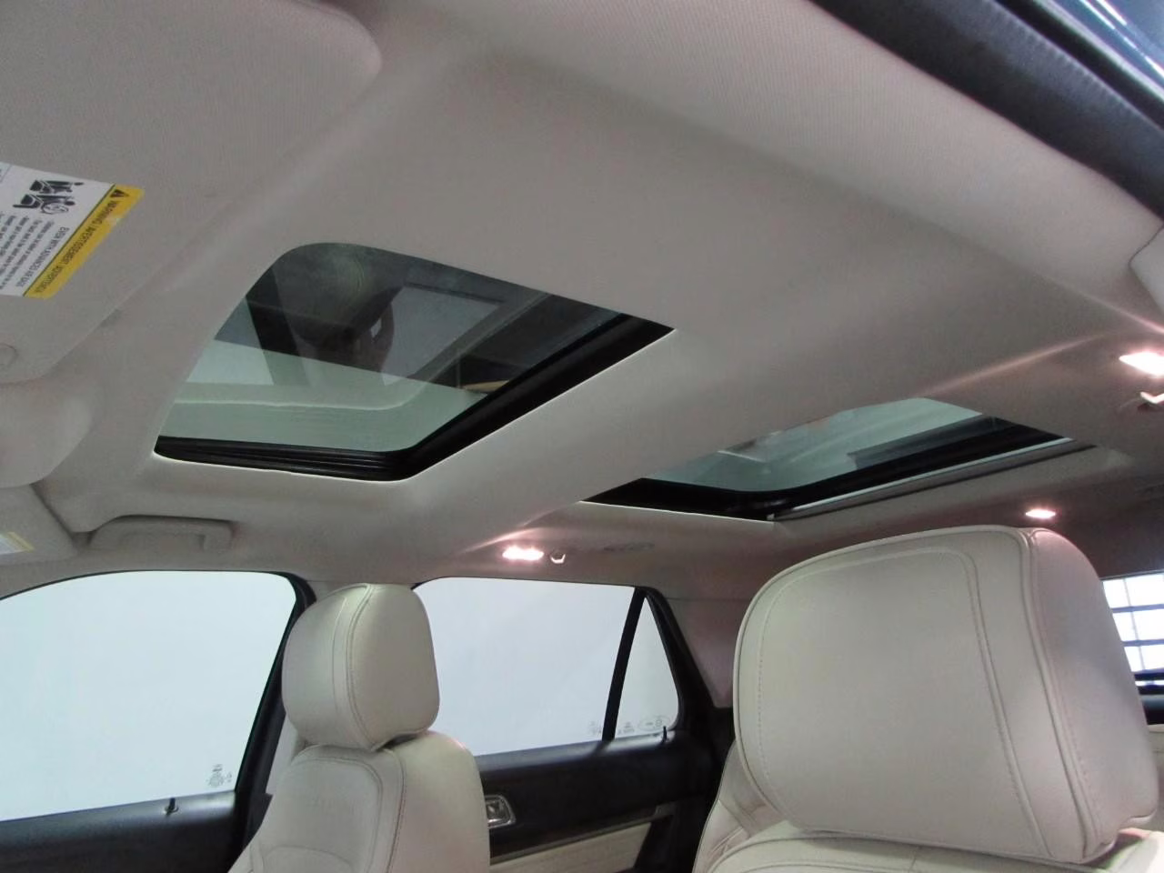 2018 Blue Metallic Ford Explorer Platinum 4X4 SUV