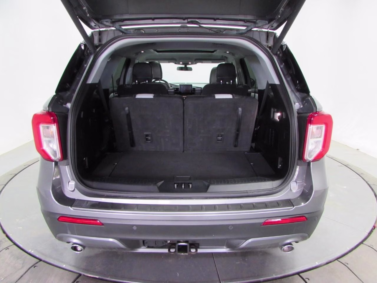 2021 Stone Gray Metallic Ford Explorer XLT 4X4 SUV