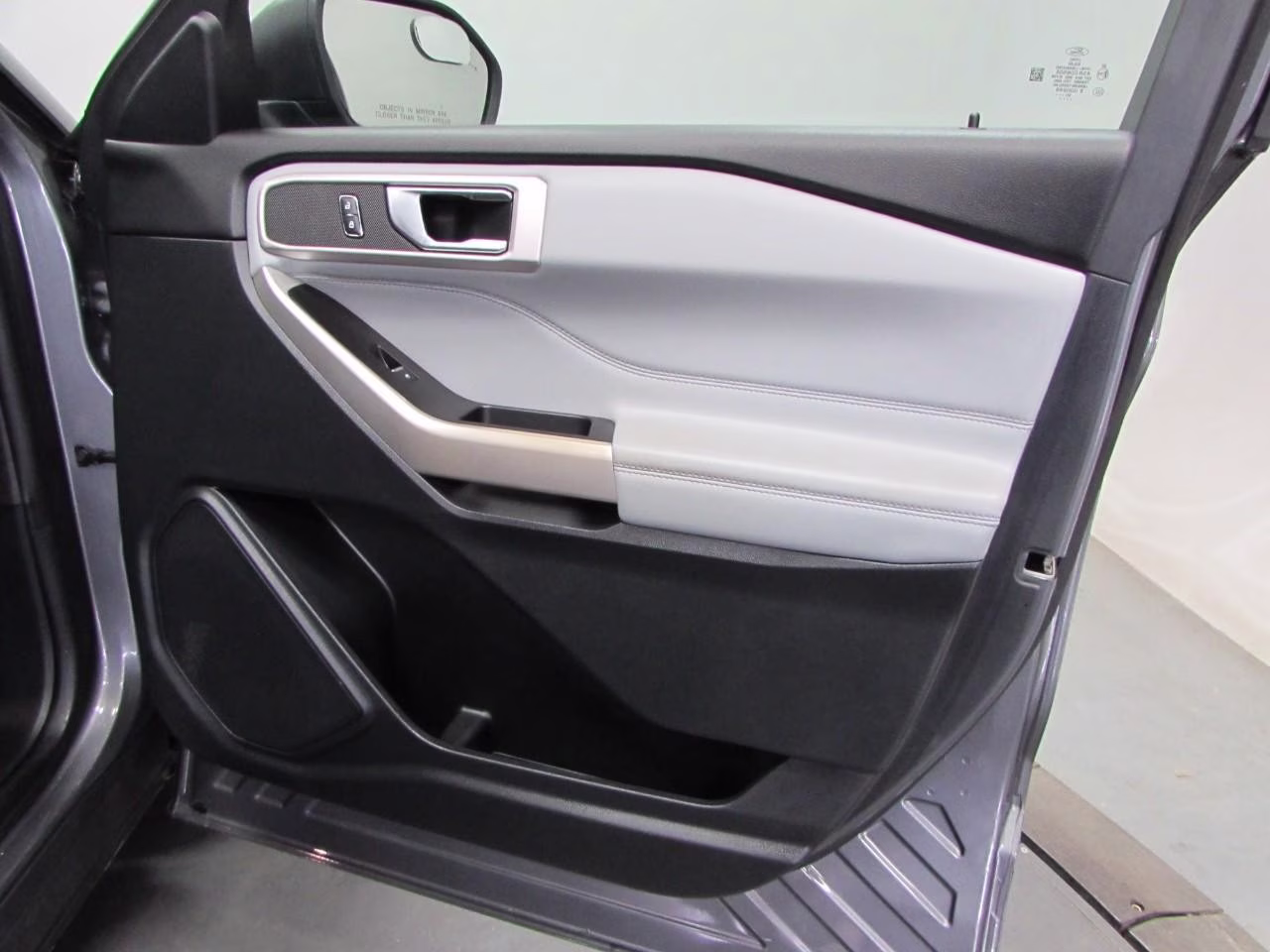 2021 Stone Gray Metallic Ford Explorer XLT 4X4 SUV