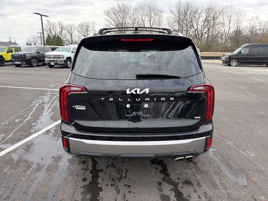 2025 Ebony Black Kia Telluride S AWD SUV