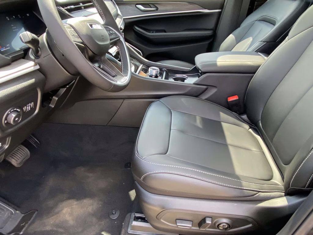 2026 Baltic Gray Metallic Clearcoat Jeep Grand Cherokee L Limited RWD SUV