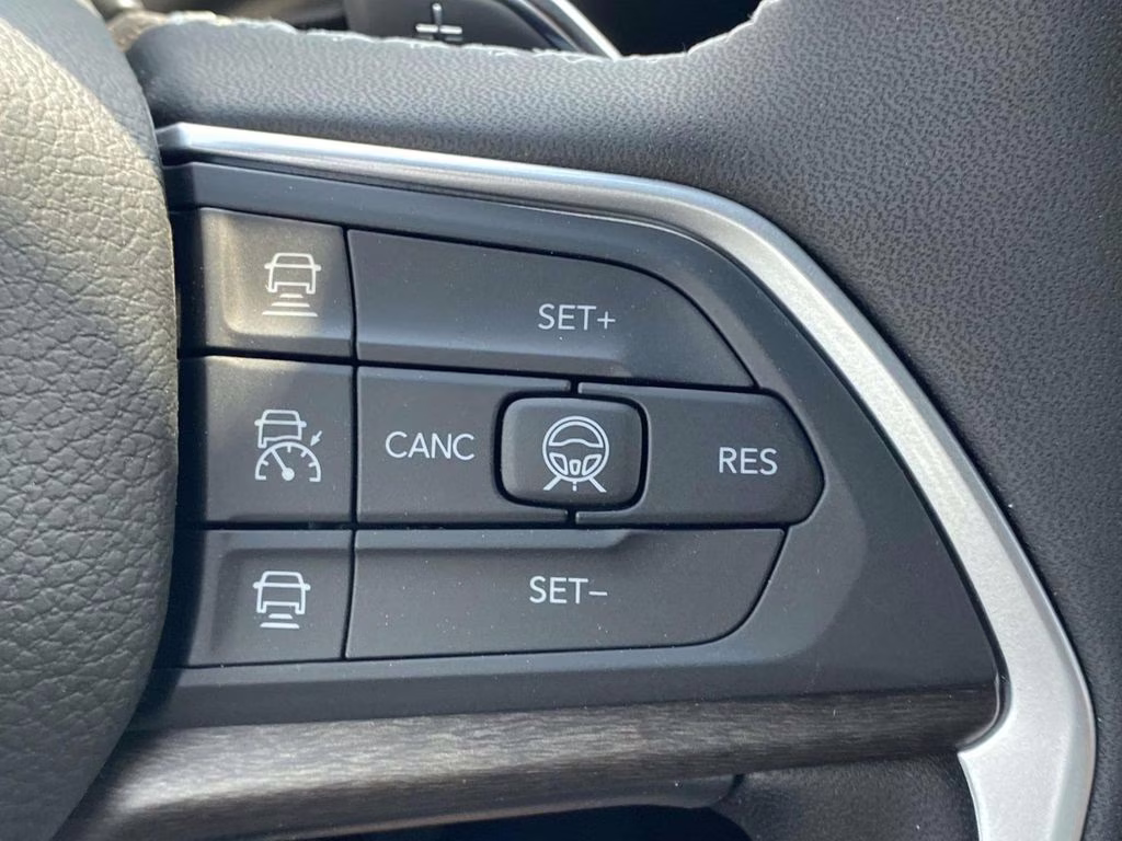 2026 Baltic Gray Metallic Clearcoat Jeep Grand Cherokee L Limited RWD SUV