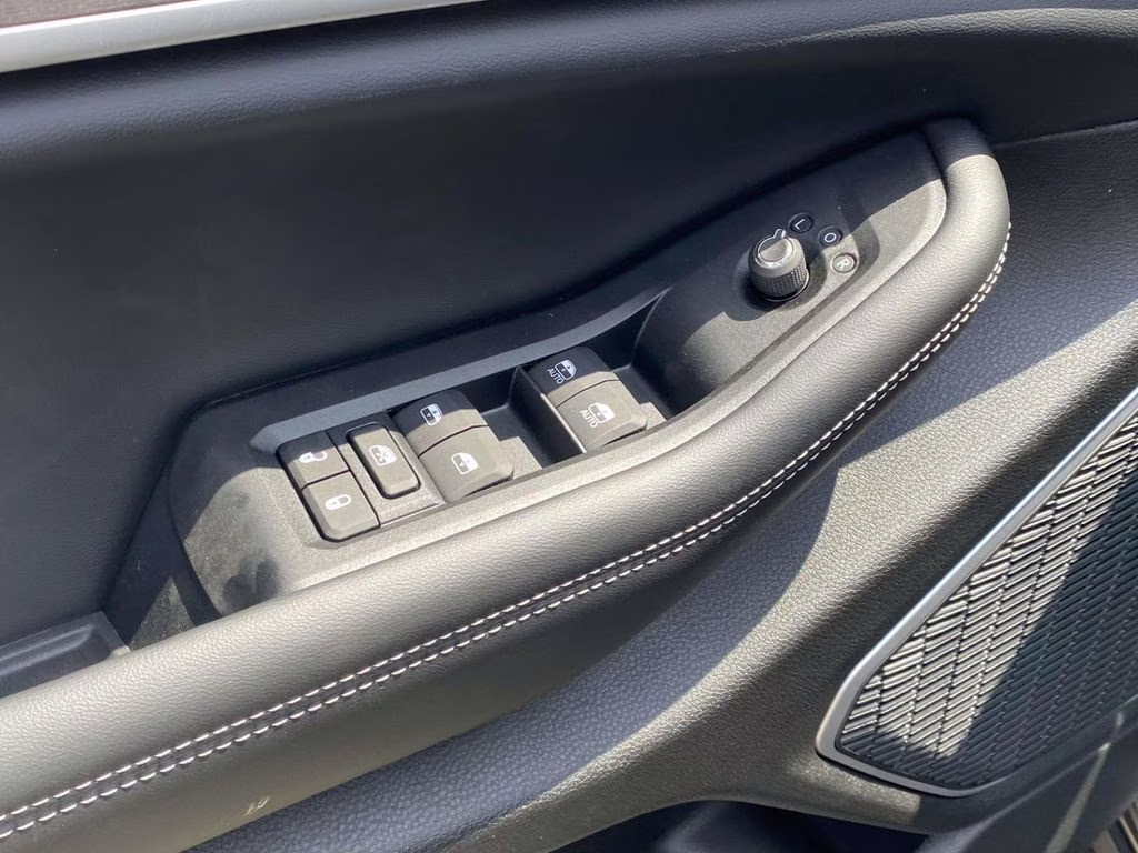 2026 Baltic Gray Metallic Clearcoat Jeep Grand Cherokee L Limited RWD SUV