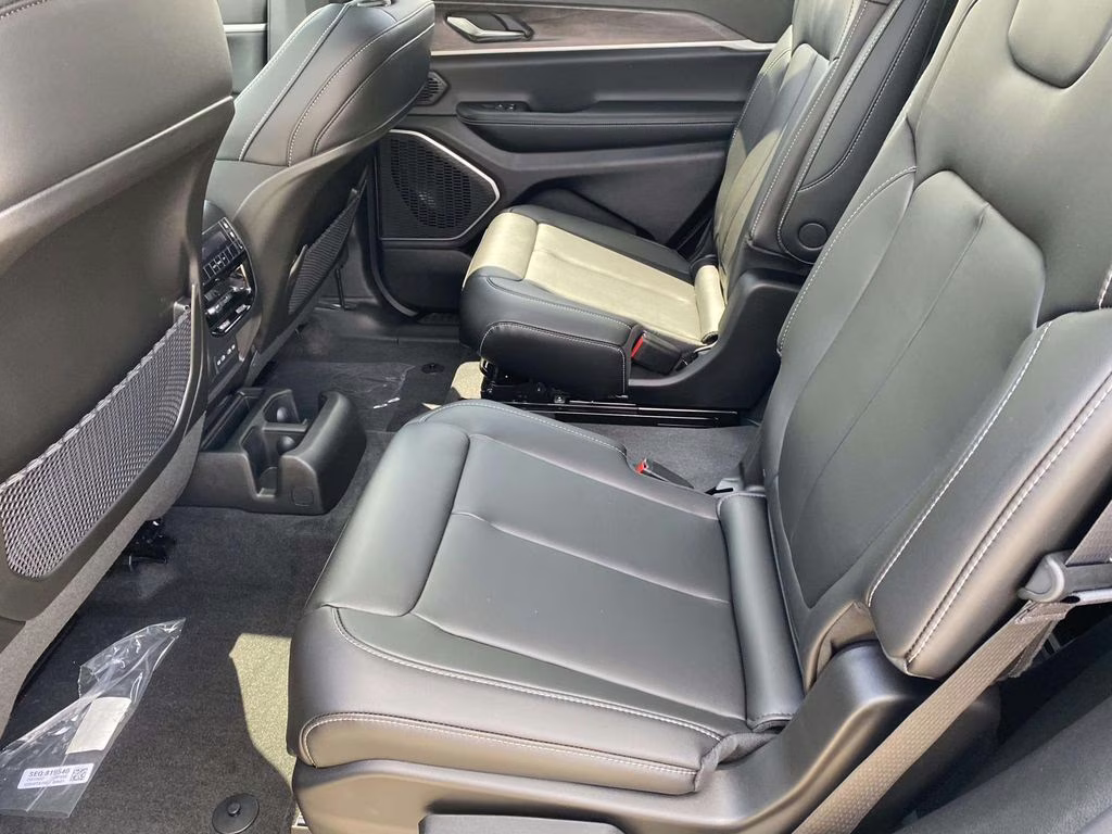 2026 Baltic Gray Metallic Clearcoat Jeep Grand Cherokee L Limited RWD SUV