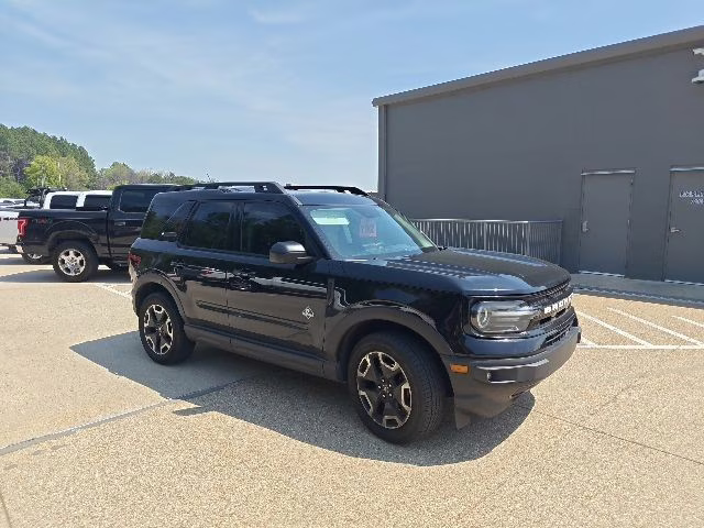 2022 Shadow Black Ford Bronco Sport Outer Banks 4X4 SUV