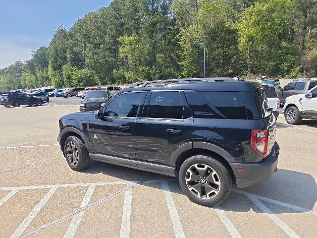2022 Shadow Black Ford Bronco Sport Outer Banks 4X4 SUV