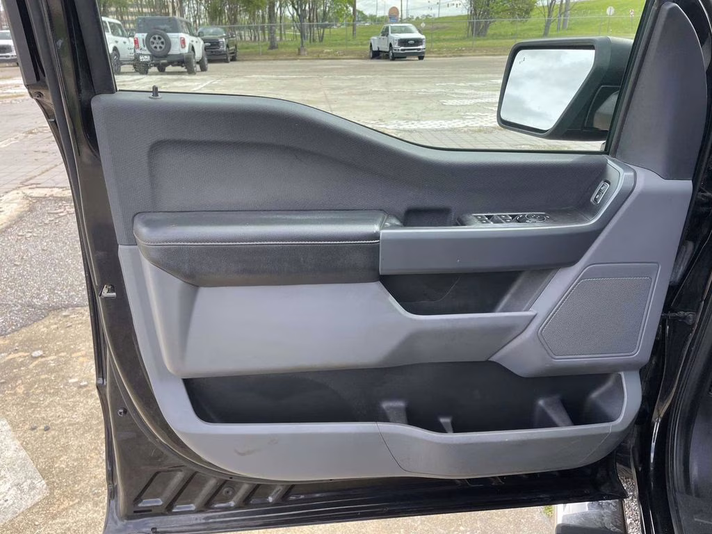 2021 Agate Black Metallic Ford F-150 XLT 4X4 Truck