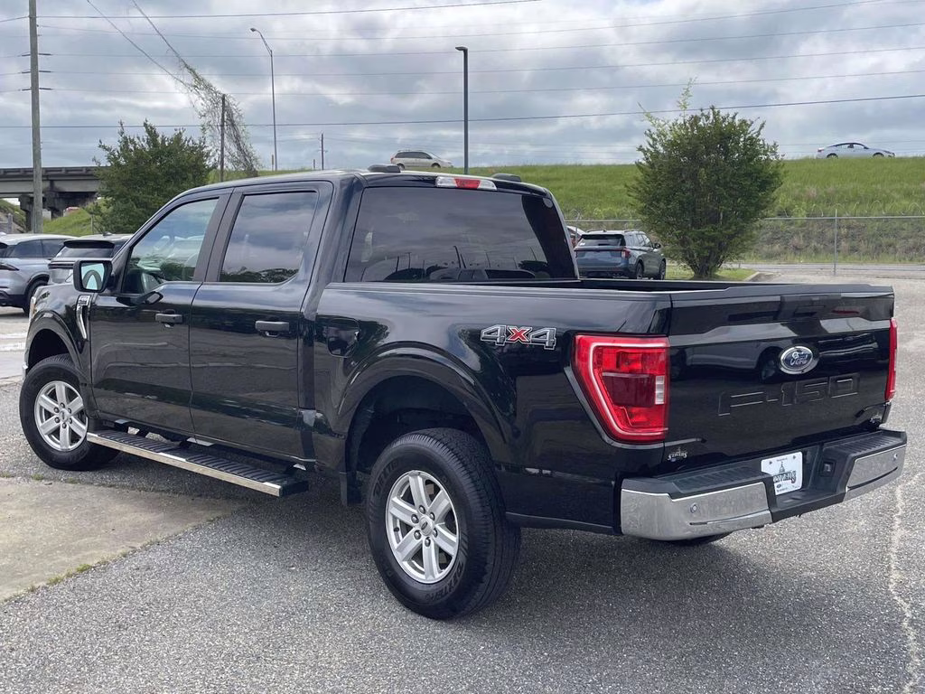 2021 Agate Black Metallic Ford F-150 XLT 4X4 Truck