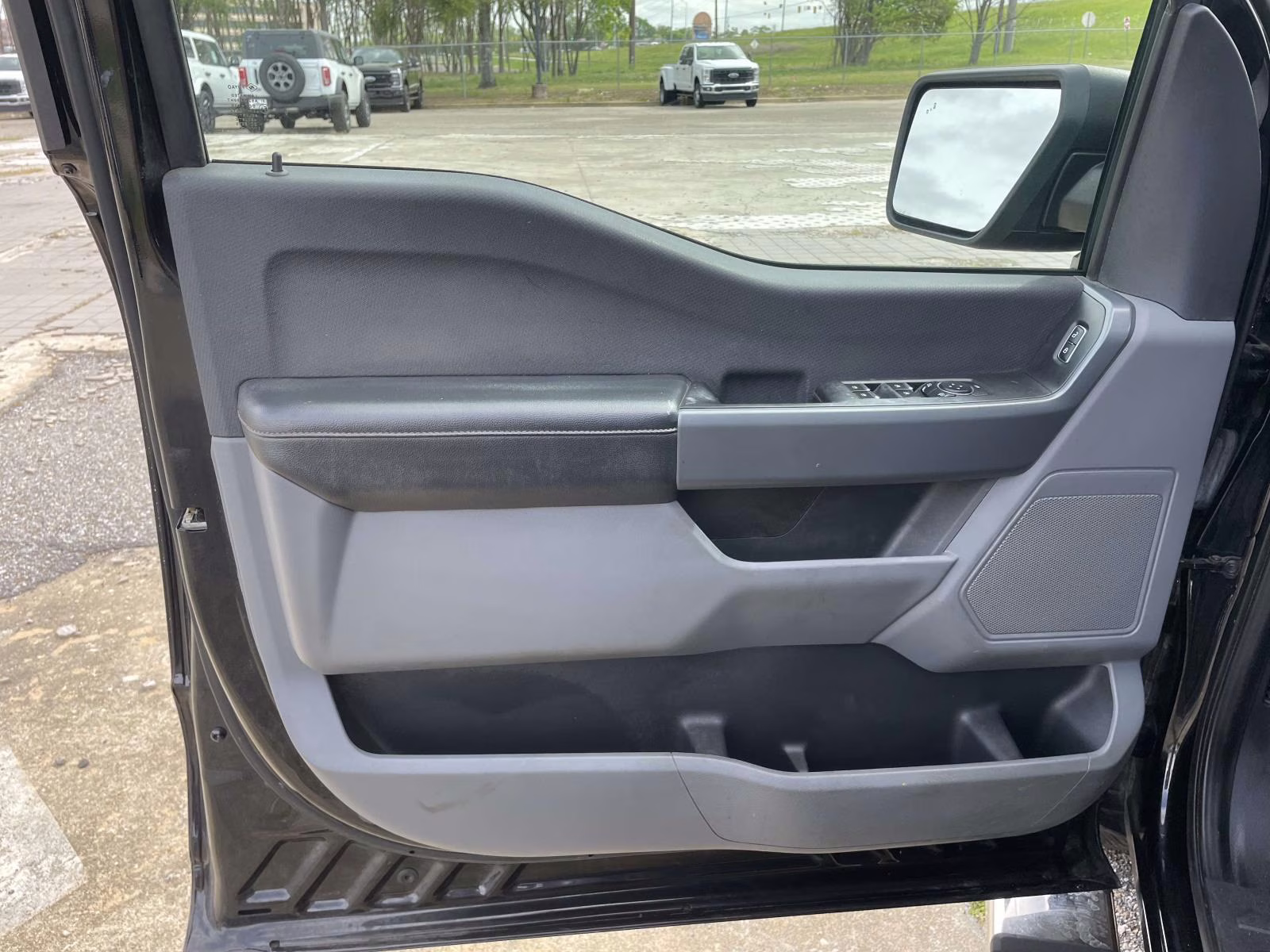 2021 Agate Black Metallic Ford F-150 XLT 4X4 Truck