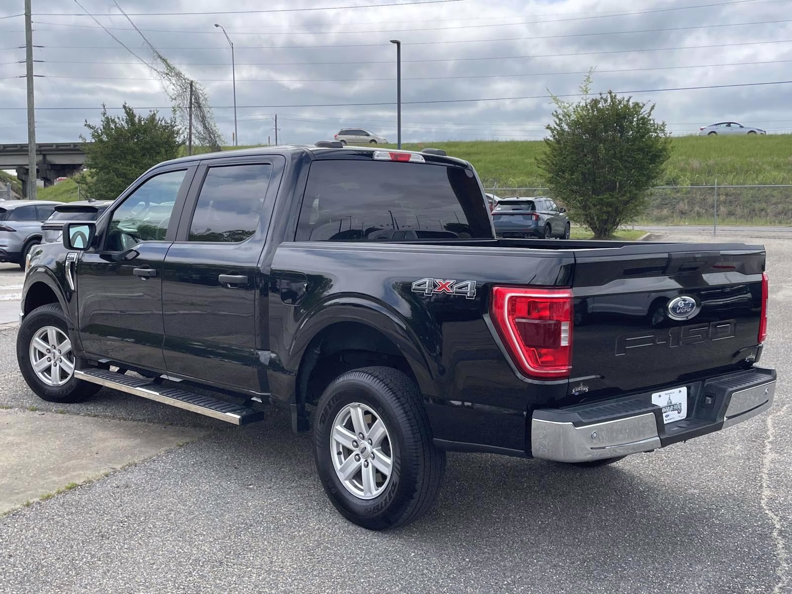 2021 Agate Black Metallic Ford F-150 XLT 4X4 Truck