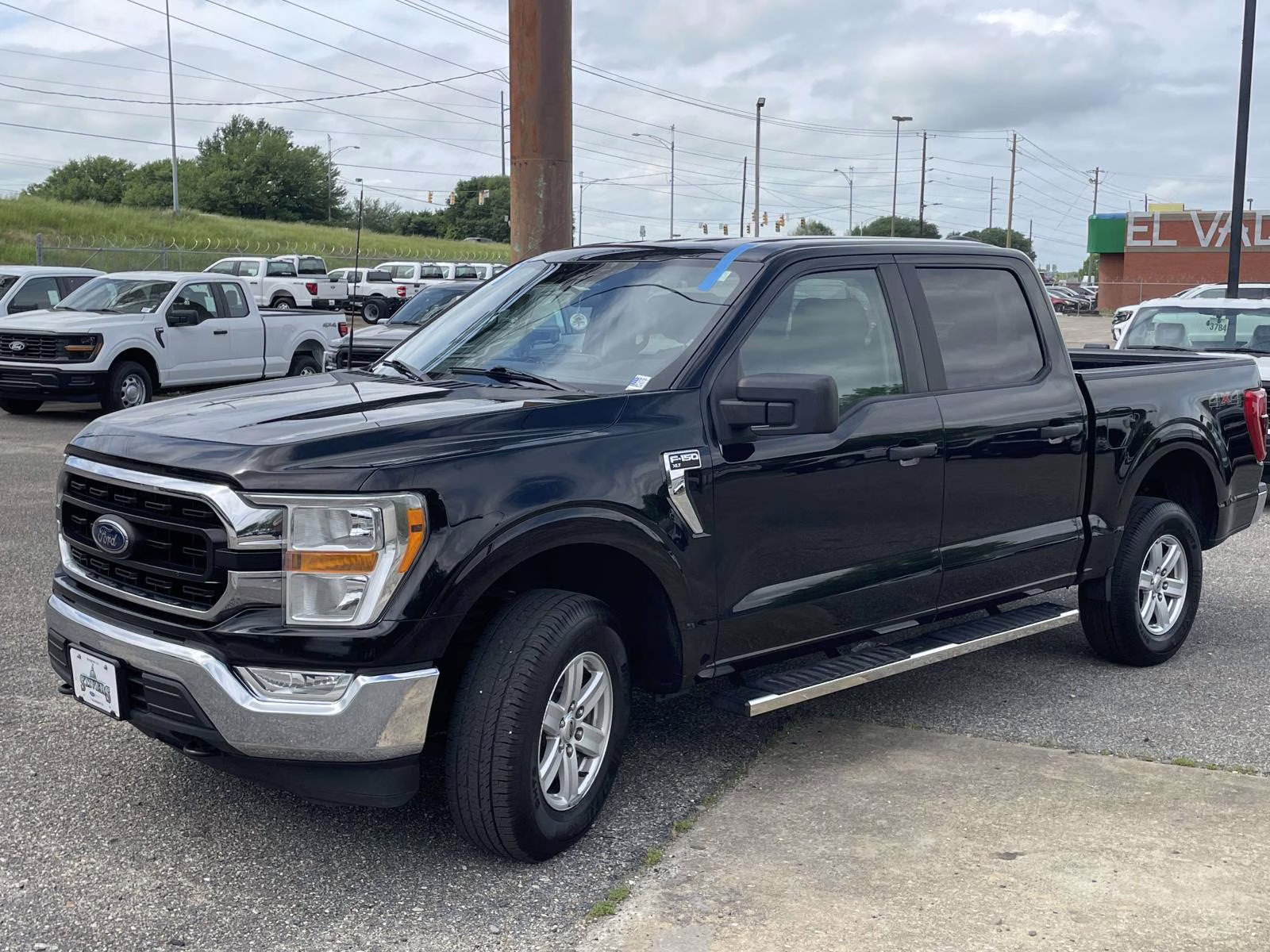 2021 Agate Black Metallic Ford F-150 XLT 4X4 Truck