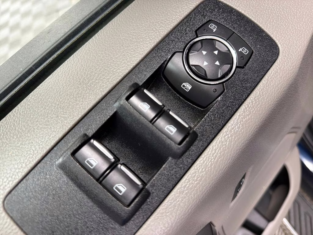 2020 Blue Jeans Metallic Ford F-150 XLT 4X4 Truck